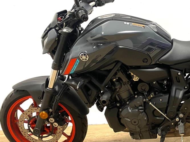 Comprar YAMAHA MT-07 (A) 2021 de segunda mano YAMAHA MT-07 (A) 2021 de segunda mano