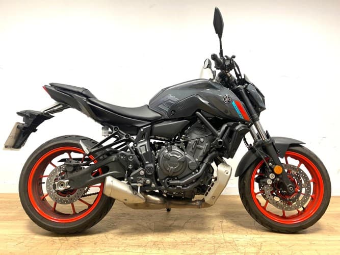 Comprar YAMAHA MT-07 (A) 2021 de segunda mano YAMAHA MT-07 (A) 2021 de segunda mano