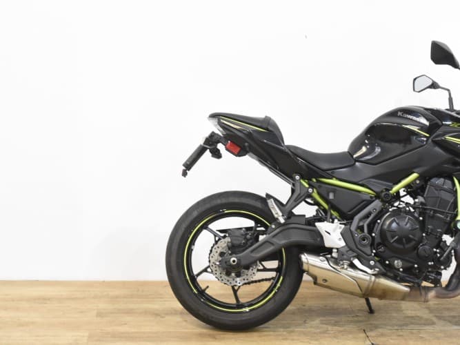 Comprar KAWASAKI Z 650 (A) 2020 de segunda mano KAWASAKI Z 650 (A) 2020 de segunda mano