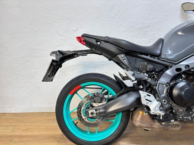 Comprar YAMAHA MT-09 (A2) 2023 de segunda mano YAMAHA MT-09 (A2) 2023 de segunda mano
