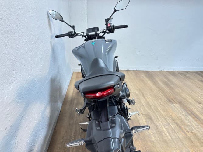 Comprar YAMAHA MT-09 (A2) 2023 de segunda mano YAMAHA MT-09 (A2) 2023 de segunda mano