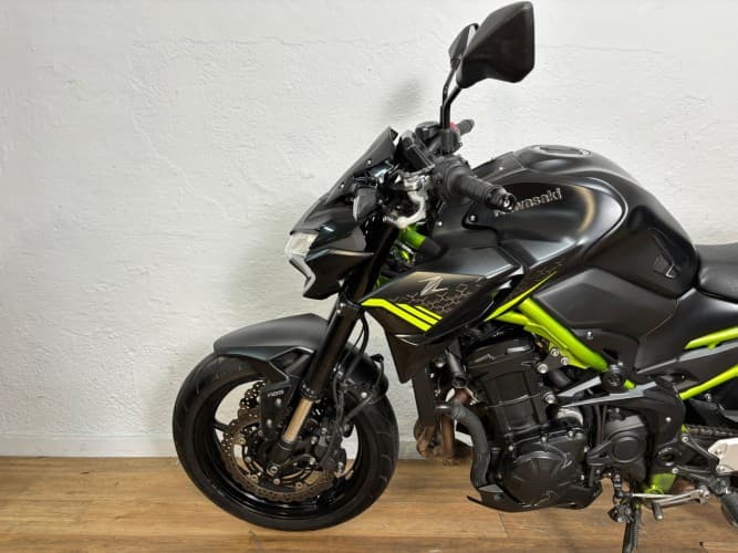 Comprar KAWASAKI Z 900 (e)(A) 2022 de segunda mano KAWASAKI Z 900 (e)(A) 2022 de segunda mano