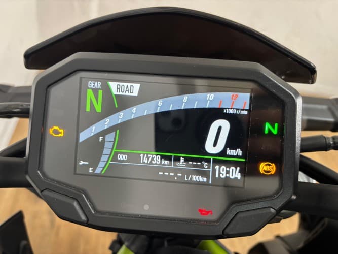 Comprar KAWASAKI Z 900 (e)(A) 2022 de segunda mano KAWASAKI Z 900 (e)(A) 2022 de segunda mano