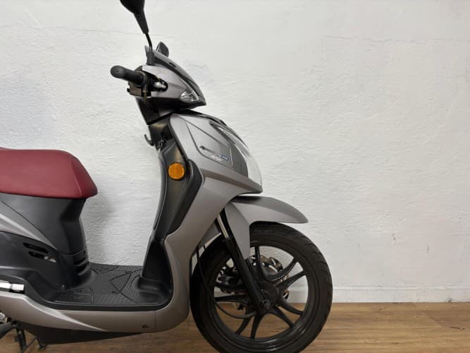 Comprar SYM SYMPHONY 125 SR 2021 de segunda mano SYM SYMPHONY 125 SR 2021 de segunda mano