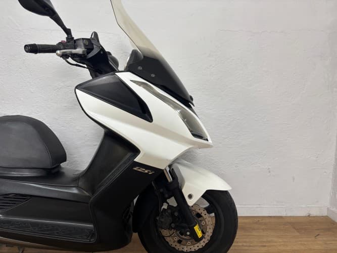 KYMCO SUPER DINK 125 2016 de segunda mano