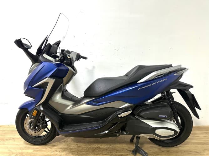 Comprar HONDA FORZA 350 2021 de segunda mano HONDA FORZA 350 2021 de segunda mano