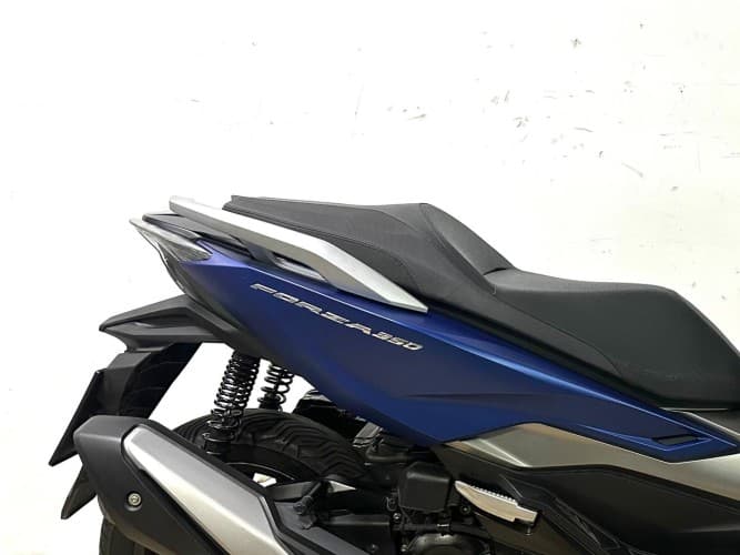 Comprar HONDA FORZA 350 2021 de segunda mano HONDA FORZA 350 2021 de segunda mano