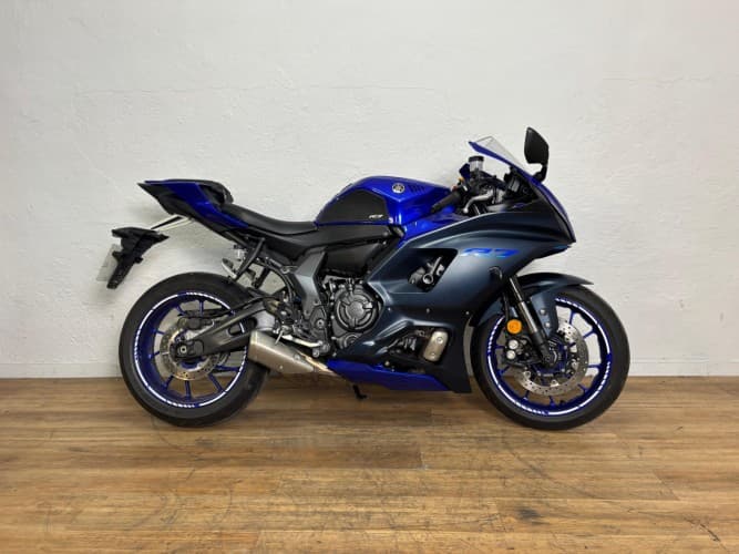 Comprar YAMAHA R7 (A2) 2023 de segunda mano YAMAHA R7 (A2) 2023 de segunda mano