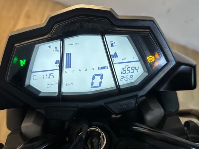 Comprar YAMAHA MT-125 2017 de segunda mano YAMAHA MT-125 2017 de segunda mano