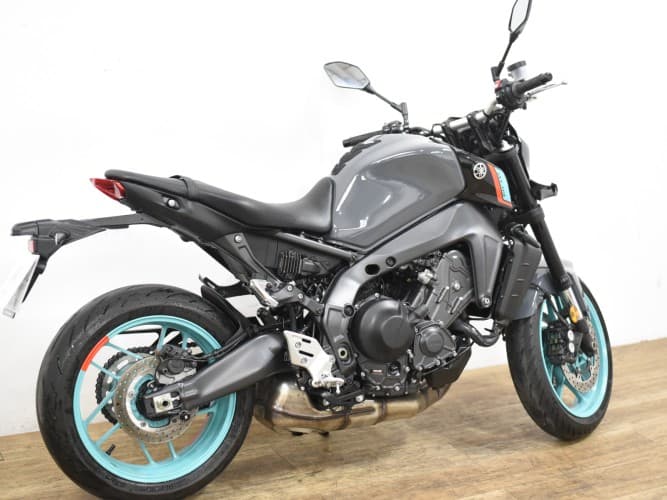 Comprar YAMAHA MT-09 (A2) 2022 de segunda mano YAMAHA MT-09 (A2) 2022 de segunda mano
