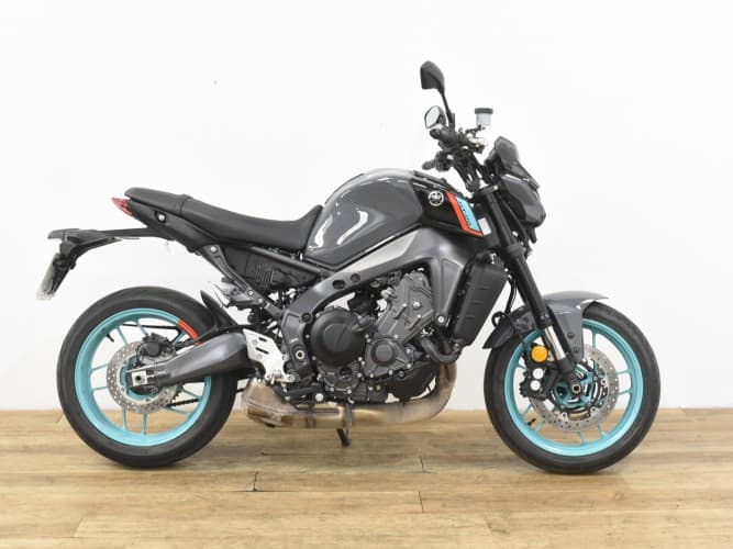 Comprar YAMAHA MT-09 (A2) 2022 de segunda mano YAMAHA MT-09 (A2) 2022 de segunda mano
