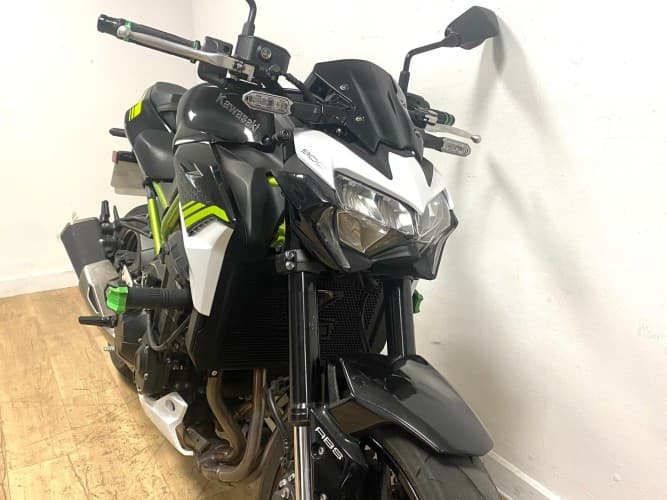 Comprar KAWASAKI Z 900 (e)(A2) 2020 de segunda mano KAWASAKI Z 900 (e)(A2) 2020 de segunda mano