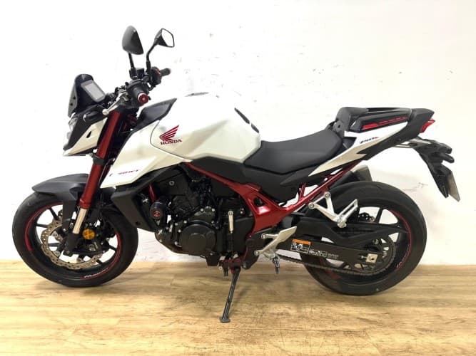 Comprar HONDA CB 750 HORNET 2024 de segunda mano HONDA CB 750 HORNET 2024 de segunda mano