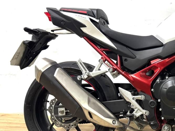 Comprar HONDA CB 750 HORNET 2024 de segunda mano HONDA CB 750 HORNET 2024 de segunda mano