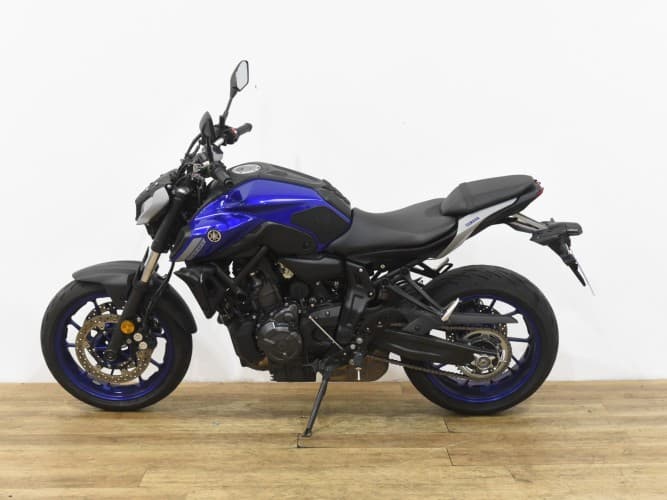 Comprar YAMAHA MT-07 (A2) 2021 de segunda mano YAMAHA MT-07 (A2) 2021 de segunda mano