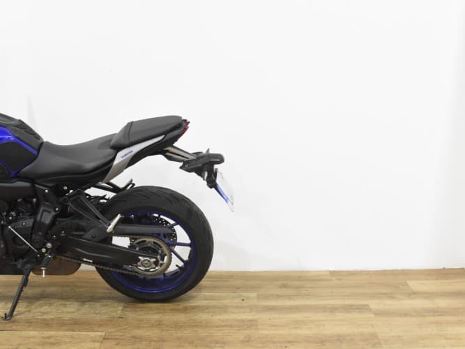 Comprar YAMAHA MT-07 (A2) 2021 de segunda mano YAMAHA MT-07 (A2) 2021 de segunda mano