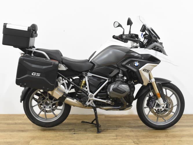 Comprar BMW R 1250 GS (IVA)(FULL EQUIP+ 3MAL)(Revi. 60 mil OK) 2023 de segunda mano BMW R 1250 GS (IVA)(FULL EQUIP+ 3MAL)(Revi. 60 mil OK) 2023 de segunda mano