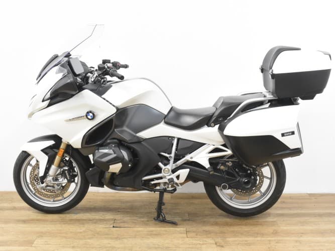 Comprar BMW R 1250 RT (IVA)(PACK DYNAMIC AND COMFORT) 2022 de segunda mano BMW R 1250 RT (IVA)(PACK DYNAMIC AND COMFORT) 2022 de segunda mano