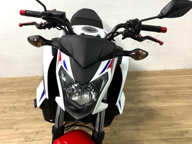 HONDA CB 650 F (A2) 2015 de segunda mano