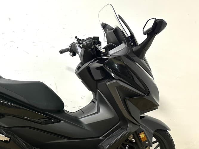 Comprar HONDA FORZA 125 2022 de segunda mano HONDA FORZA 125 2022 de segunda mano