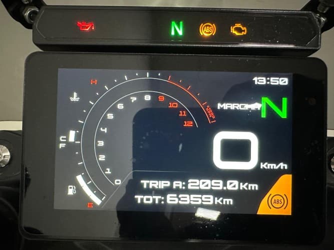 BENELLI TRK 702 2024 de segunda mano