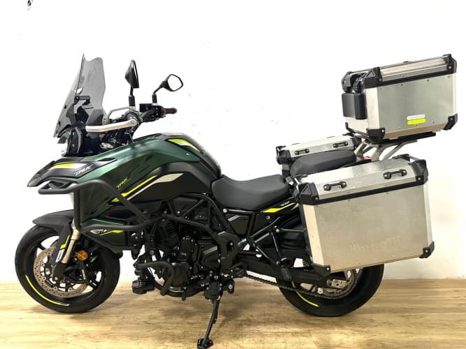 BENELLI TRK 702 2024 de segunda mano