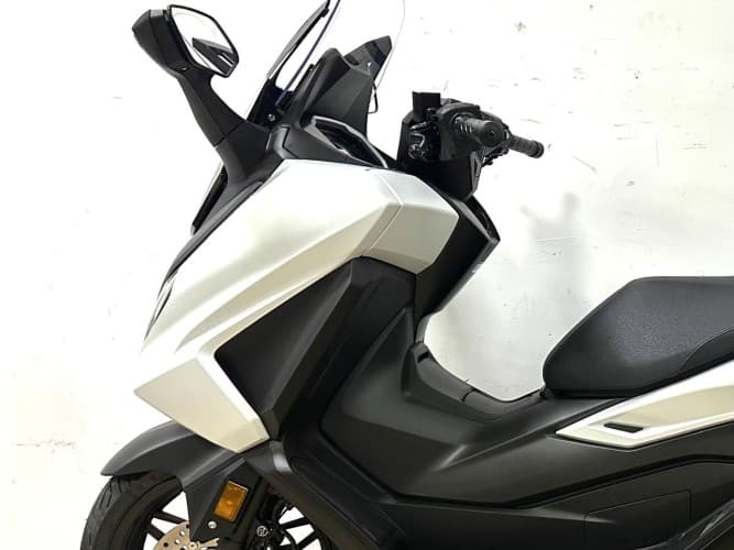 Comprar HONDA FORZA 125 (IVA DEDUCIBLE) 2025 de segunda mano HONDA FORZA 125 (IVA DEDUCIBLE) 2025 de segunda mano