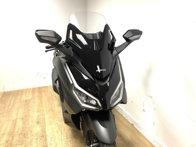 Comprar HONDA FORZA 125 (IVA DEDUCIBLE) 2025 de segunda mano HONDA FORZA 125 (IVA DEDUCIBLE) 2025 de segunda mano