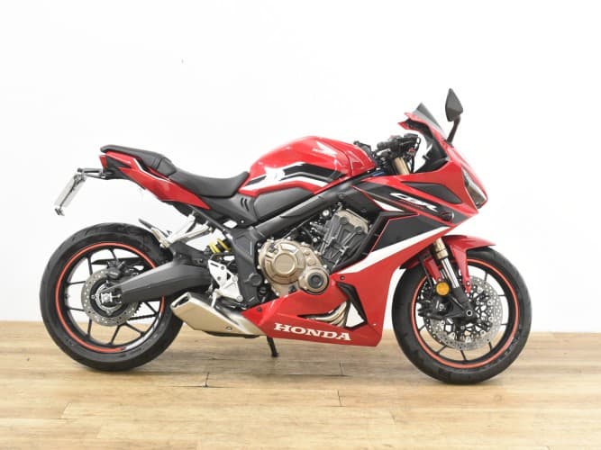 Comprar HONDA CBR 650 R (A) 2021 de segunda mano HONDA CBR 650 R (A) 2021 de segunda mano