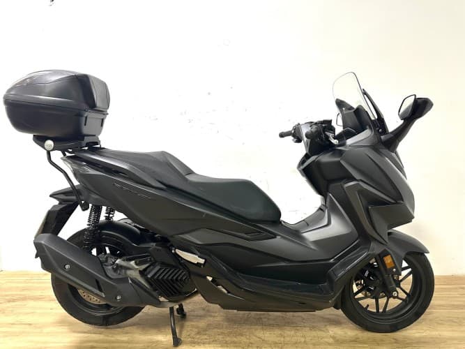 Comprar HONDA FORZA 125 2021 de segunda mano HONDA FORZA 125 2021 de segunda mano