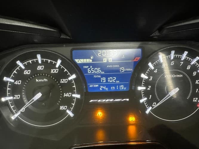 Comprar HONDA FORZA 125 2021 de segunda mano HONDA FORZA 125 2021 de segunda mano