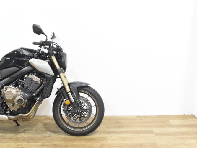Comprar HONDA CB 650 R (A) 2020 de segunda mano HONDA CB 650 R (A) 2020 de segunda mano