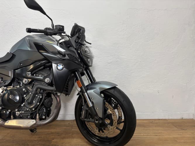 BMW F 900 R (PACK ACTIVE AND COMFORT) 2022 de segunda mano