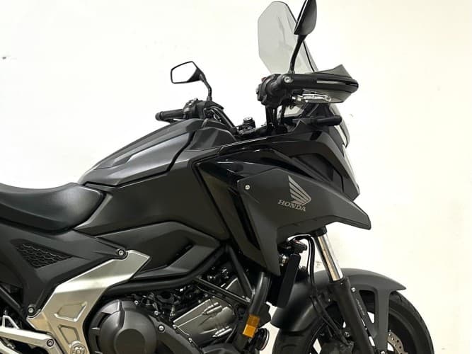 Comprar HONDA NC 750 X (A)(DCT) (3 MALETAS) 2022 de segunda mano HONDA NC 750 X (A)(DCT) (3 MALETAS) 2022 de segunda mano