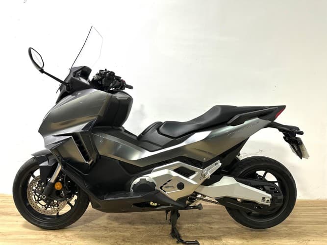 Comprar HONDA FORZA 750 (A) 2022 de segunda mano HONDA FORZA 750 (A) 2022 de segunda mano