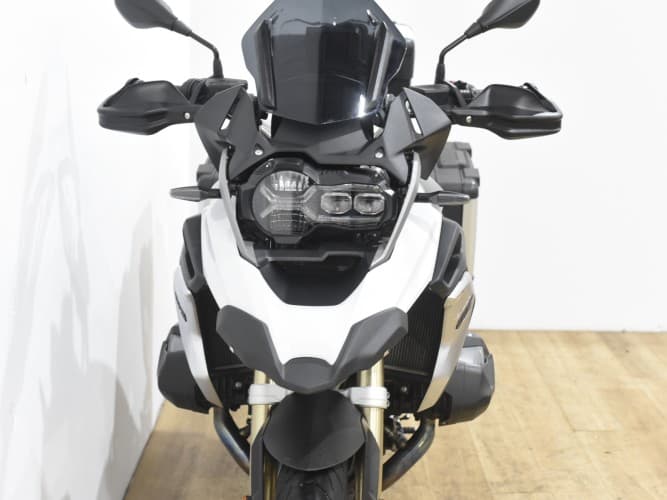 Comprar BMW R 1250 GS (IVA DEDUCIBLE) (3 PAQUETES+ 3 MALETAS) 2023 de segunda mano BMW R 1250 GS (IVA DEDUCIBLE) (3 PAQUETES+ 3 MALETAS) 2023 de segunda mano