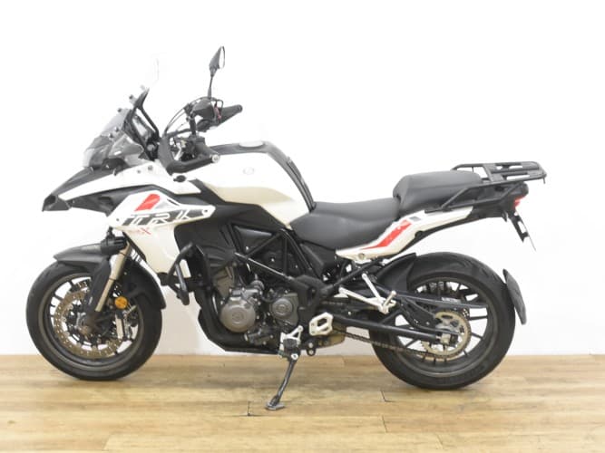 Comprar BENELLI TRK 502 X 2018 de segunda mano BENELLI TRK 502 X 2018 de segunda mano