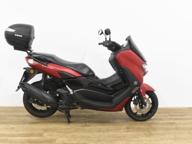 YAMAHA NMAX 125 2021 de segunda mano