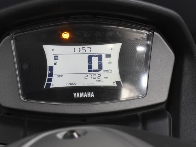 YAMAHA NMAX 125 2021 de segunda mano