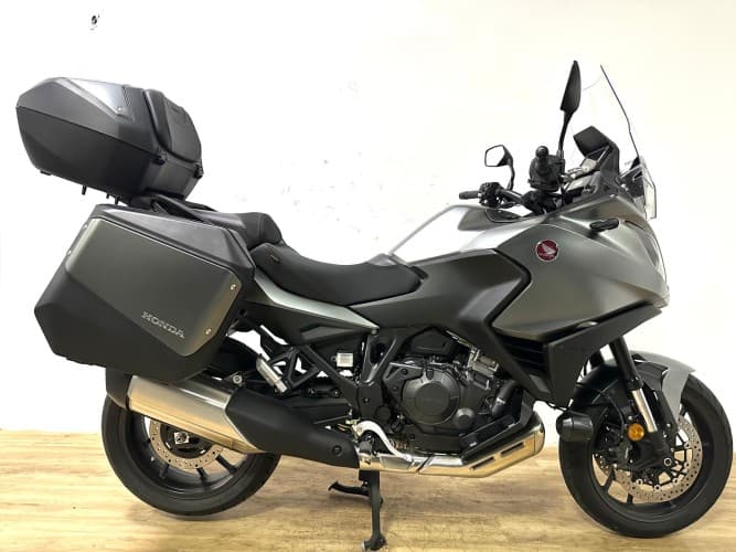 Comprar HONDA NT 1100 2024 de segunda mano HONDA NT 1100 2024 de segunda mano