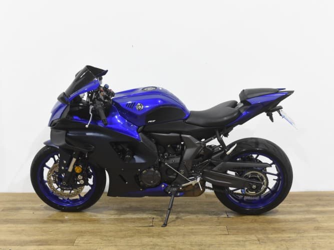 Comprar YAMAHA R7 (A2) 2023 de segunda mano YAMAHA R7 (A2) 2023 de segunda mano