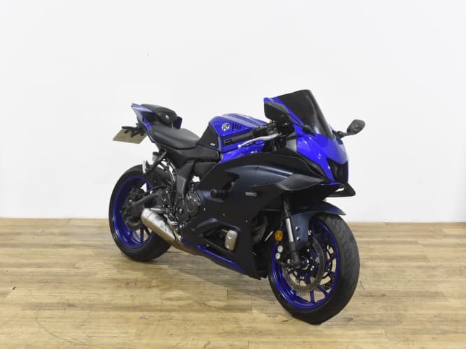 Comprar YAMAHA R7 (A2) 2023 de segunda mano YAMAHA R7 (A2) 2023 de segunda mano