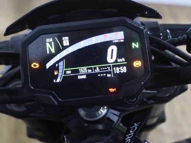 Comprar KAWASAKI Z 900 (e)(A2) 2023 de segunda mano KAWASAKI Z 900 (e)(A2) 2023 de segunda mano