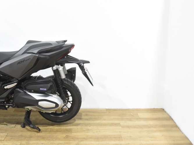 Comprar HONDA ADV 350 2022 de segunda mano HONDA ADV 350 2022 de segunda mano