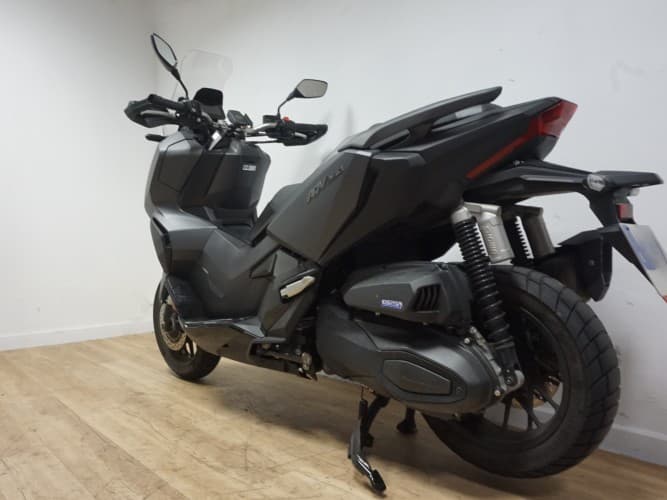 HONDA ADV 350 2023 de segunda mano