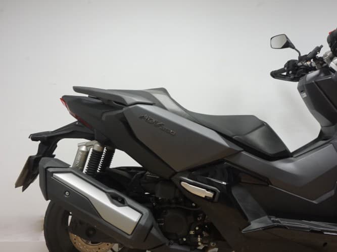 HONDA ADV 350 2023 de segunda mano