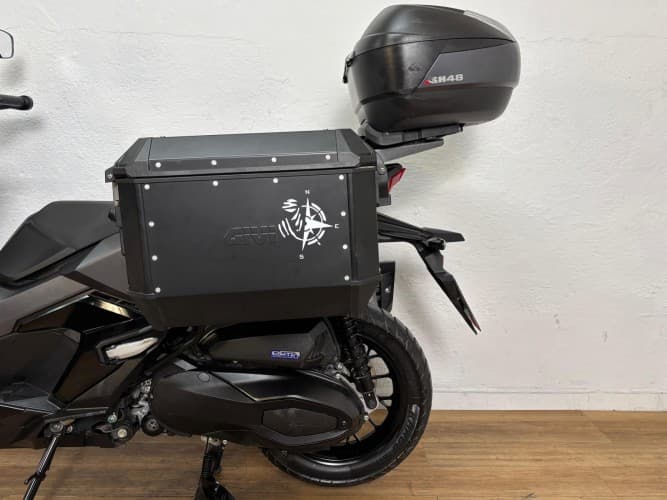 Comprar HONDA ADV 350 (3 MALET+PANT SAMSUNG+CAMAR D/T) 2023 de segunda mano HONDA ADV 350 (3 MALET+PANT SAMSUNG+CAMAR D/T) 2023 de segunda mano