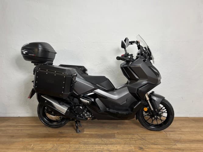 Comprar HONDA ADV 350 (3 MALET+PANT SAMSUNG+CAMAR D/T) 2023 de segunda mano HONDA ADV 350 (3 MALET+PANT SAMSUNG+CAMAR D/T) 2023 de segunda mano