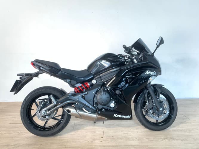 Comprar KAWASAKI ER 6F (A2) 2015 de segunda mano KAWASAKI ER 6F (A2) 2015 de segunda mano