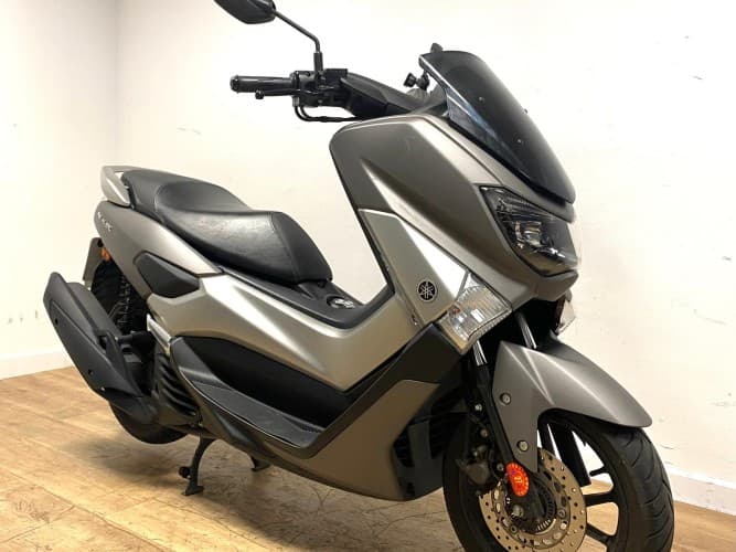 Comprar YAMAHA NMAX 125 2019 de segunda mano YAMAHA NMAX 125 2019 de segunda mano